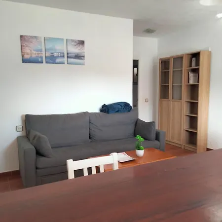 Adelfas Apartamento