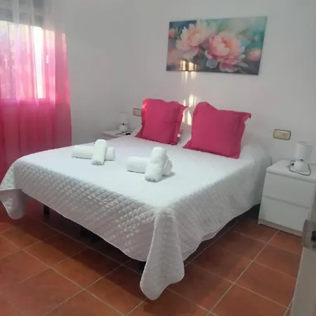 Apartamento Adelfas *